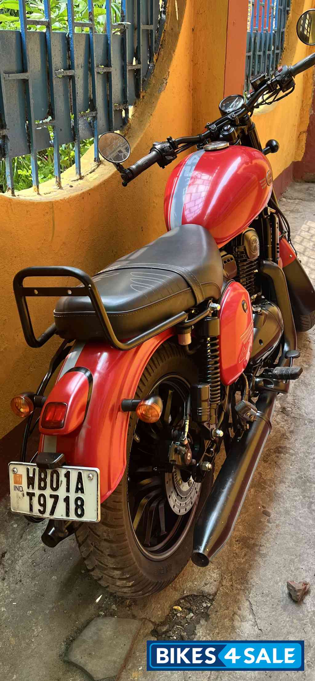 Orion Red Jawa 42 Dual Channel ABS Orion Red