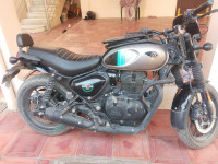 Royal Enfield Hunter 350 Metro