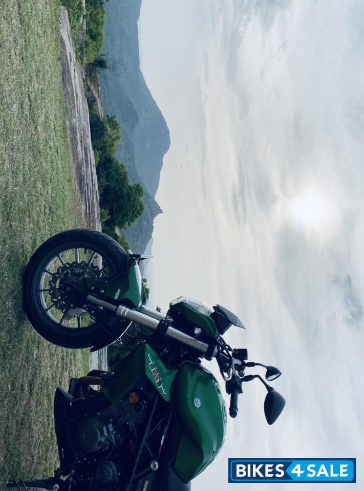 Benelli Green Benelli TNT 300