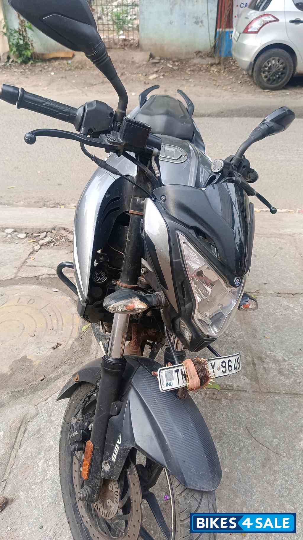 Bajaj Pulsar NS200