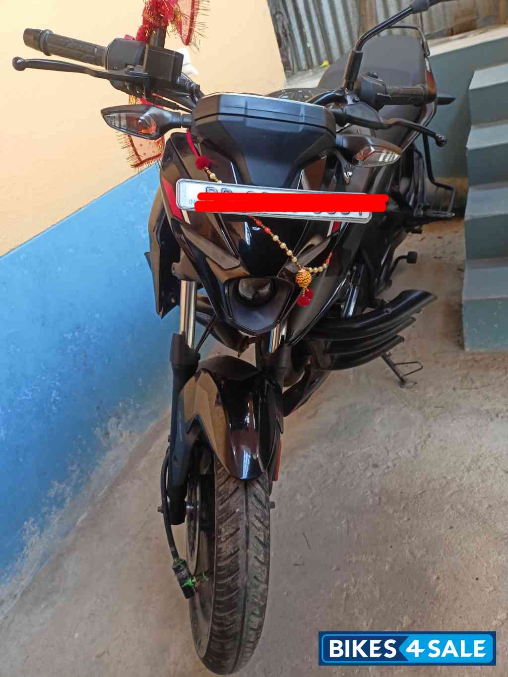 Bajaj Pulsar N150