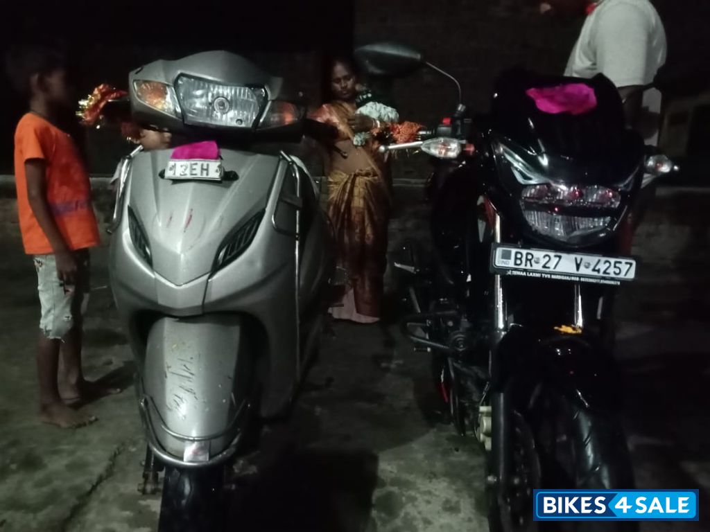 TVS Apache RTR 160 4V