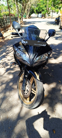 Black Gold Yamaha YZF R15 V2