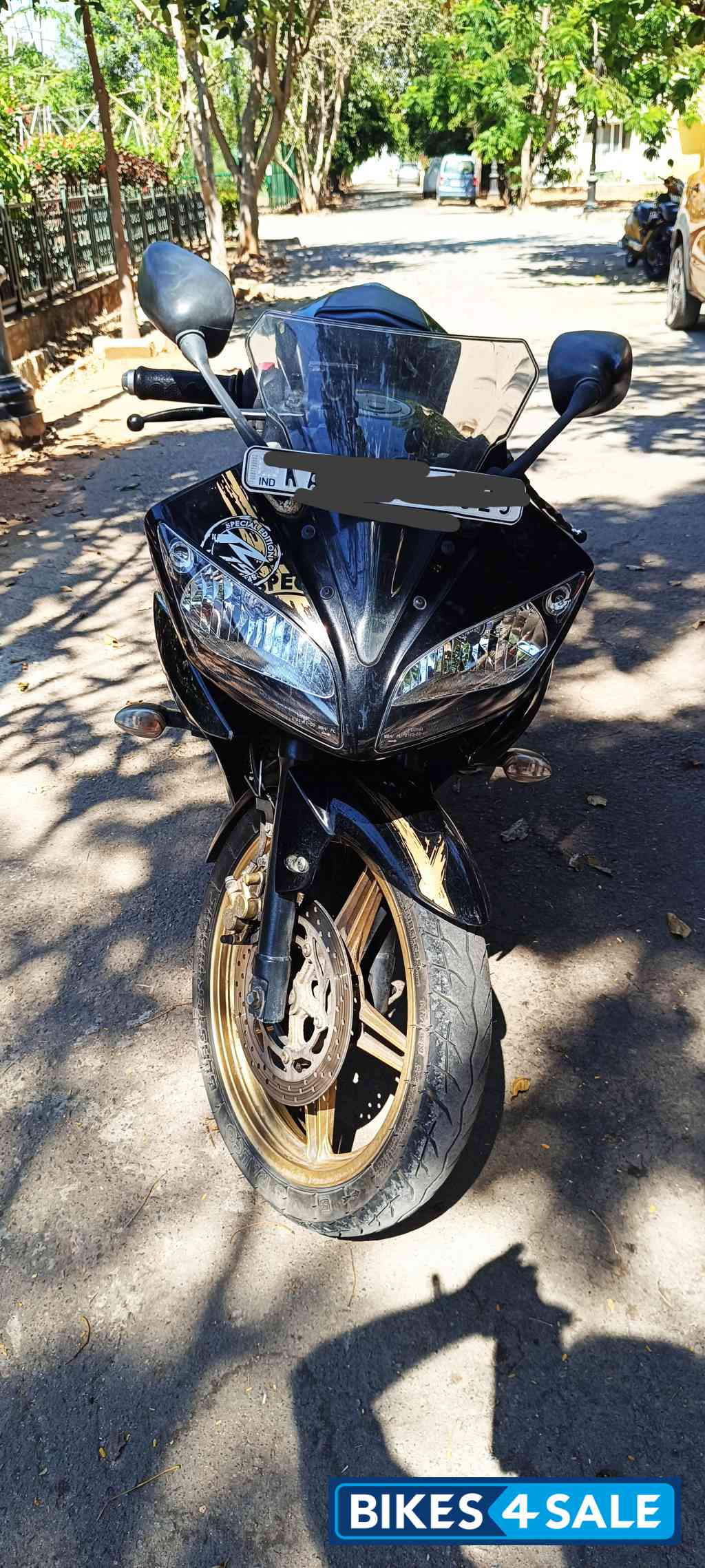 Black Gold Yamaha YZF R15 V2