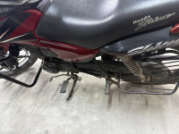 Red Honda Shine 125 Drum