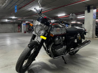 Chrome Royal Enfield 2023 Interceptor 650