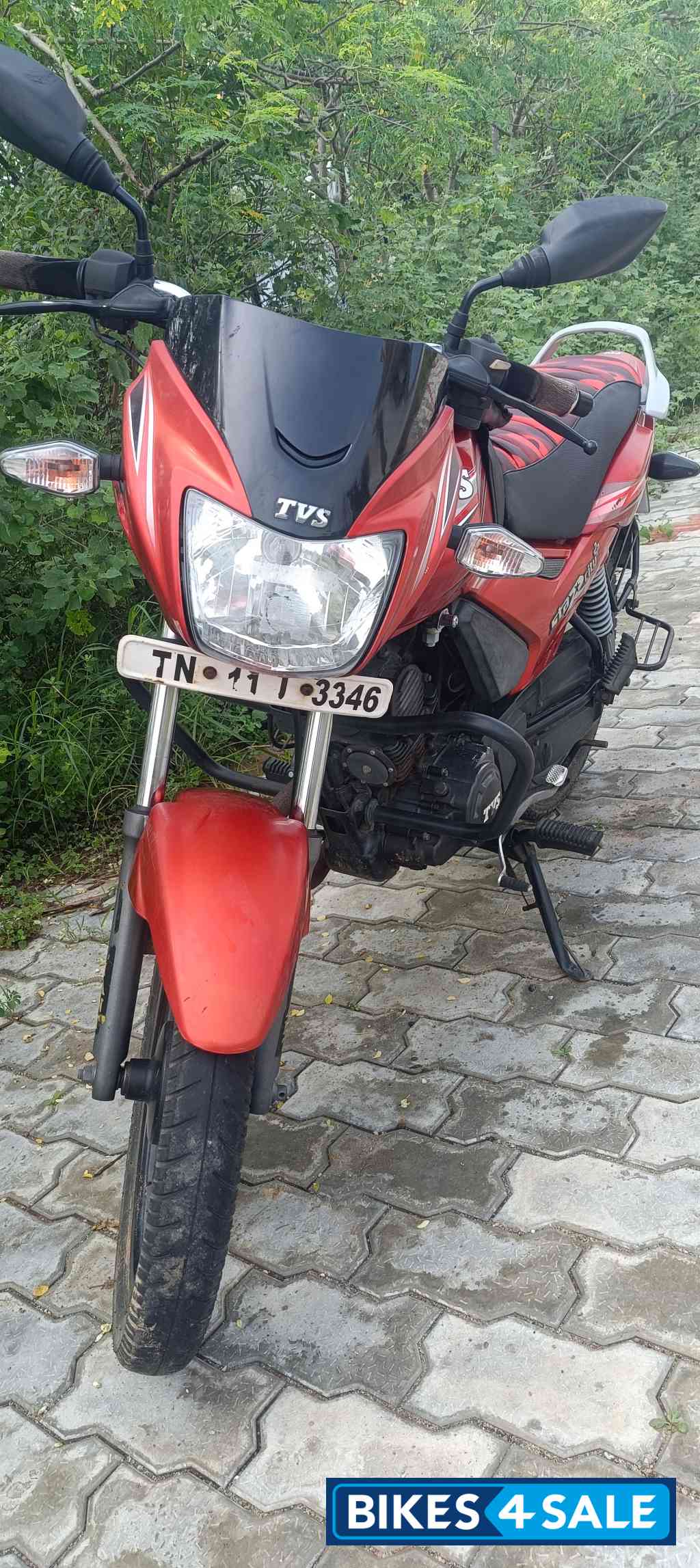 Red TVS Star City Plus