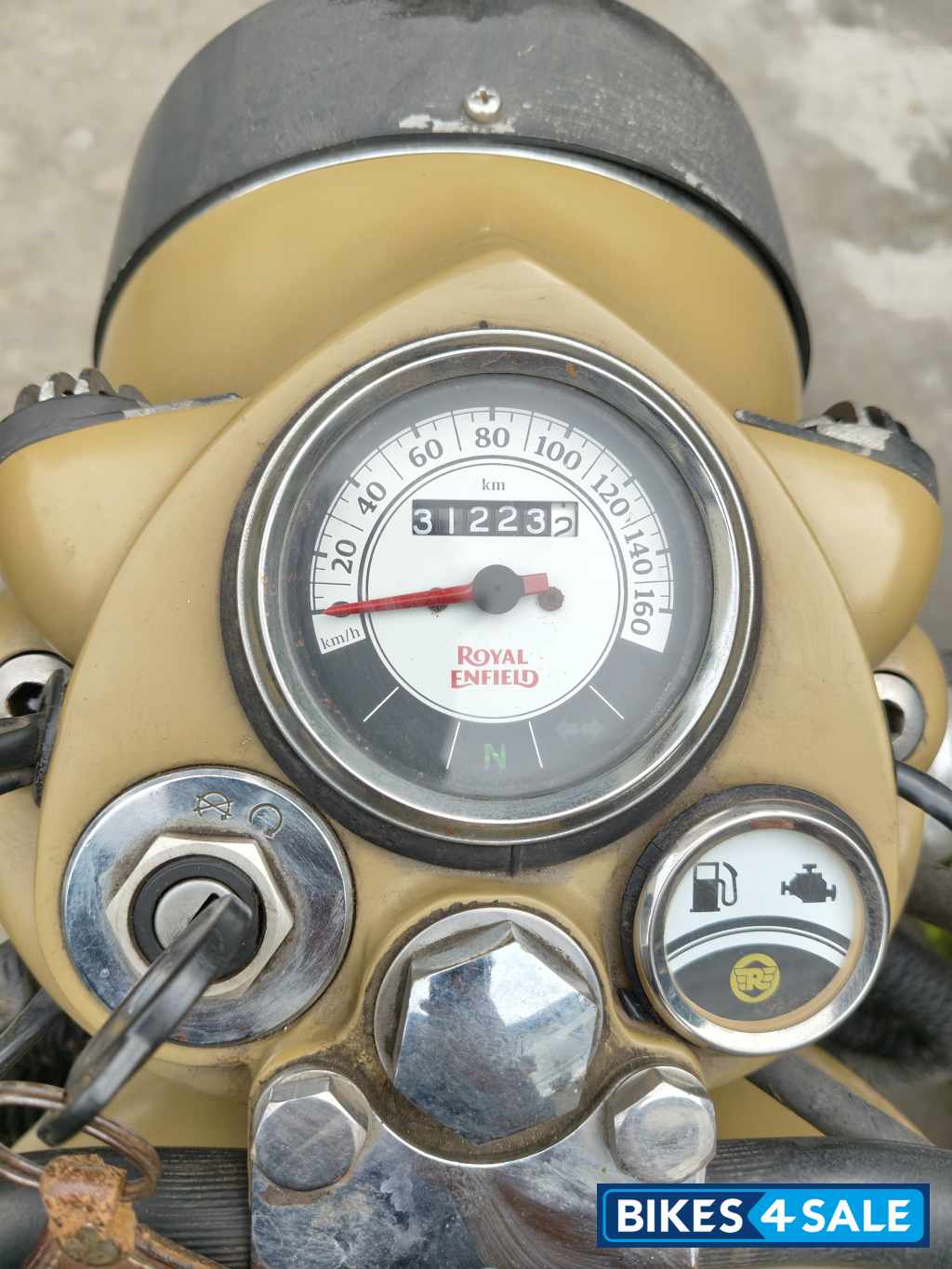 Military Royal Enfield Classic 500