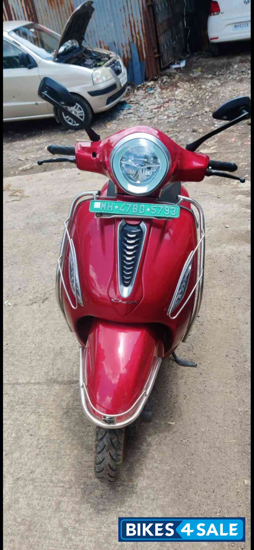 Bajaj Chetak Premium