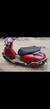 Bajaj Chetak Premium