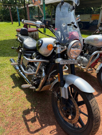 Interstellar Grey Royal Enfield Super Meteor 650