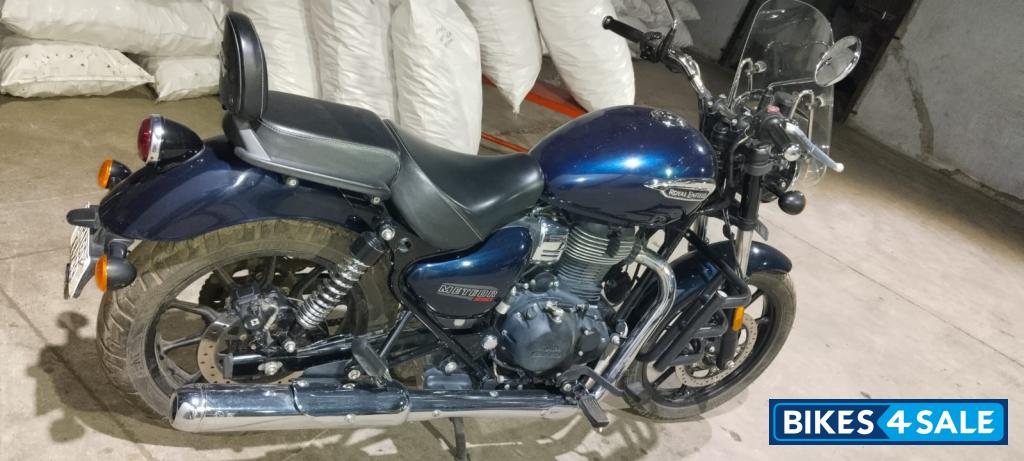 Steller Blue Royal Enfield Meteor 350