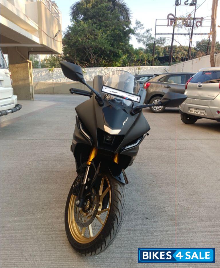Dark Knight Yamaha R15 V4