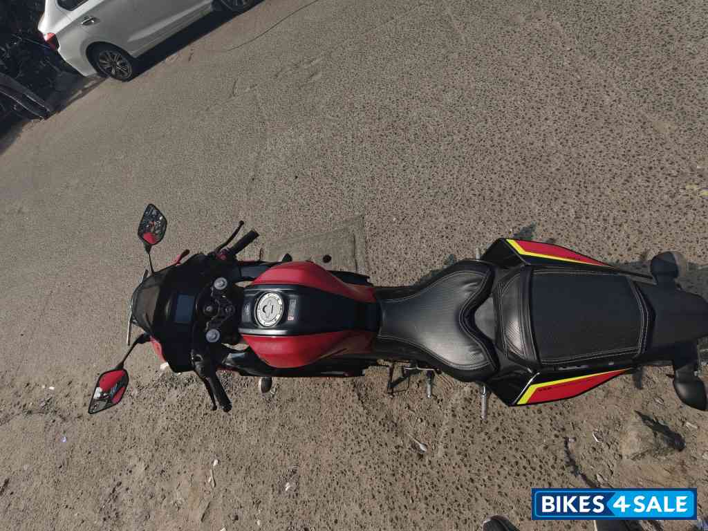 Metallic Red Yamaha R15 V4 Metallic Red Yamaha R15 V4