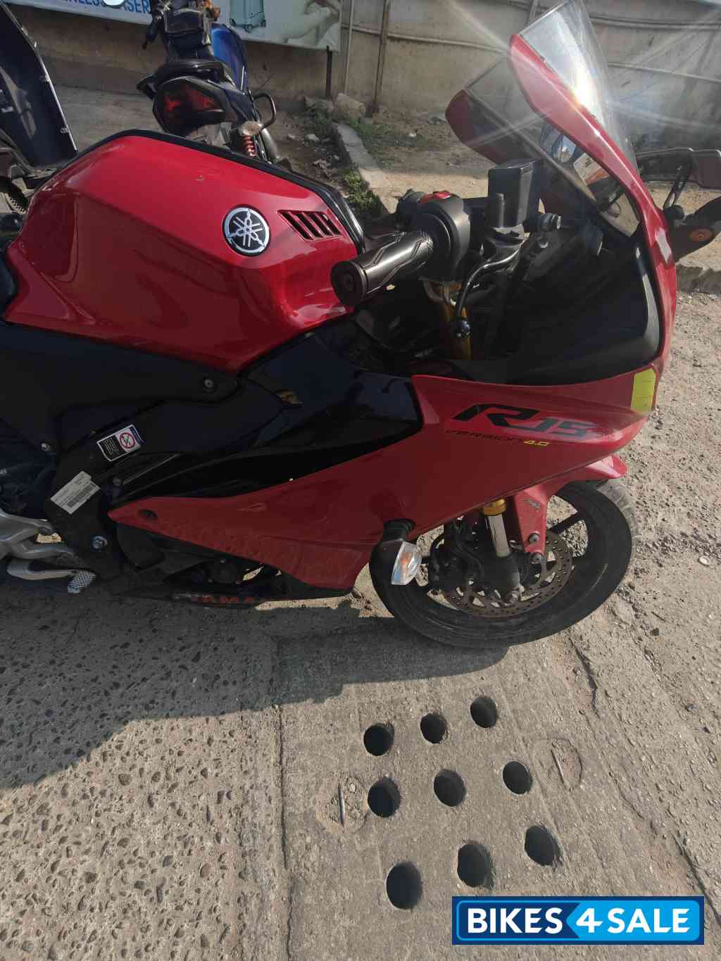 Metallic Red Yamaha R15 V4 Metallic Red Yamaha R15 V4