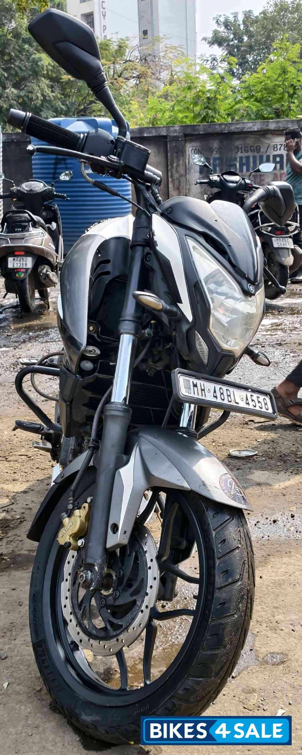 Bajaj Pulsar NS200