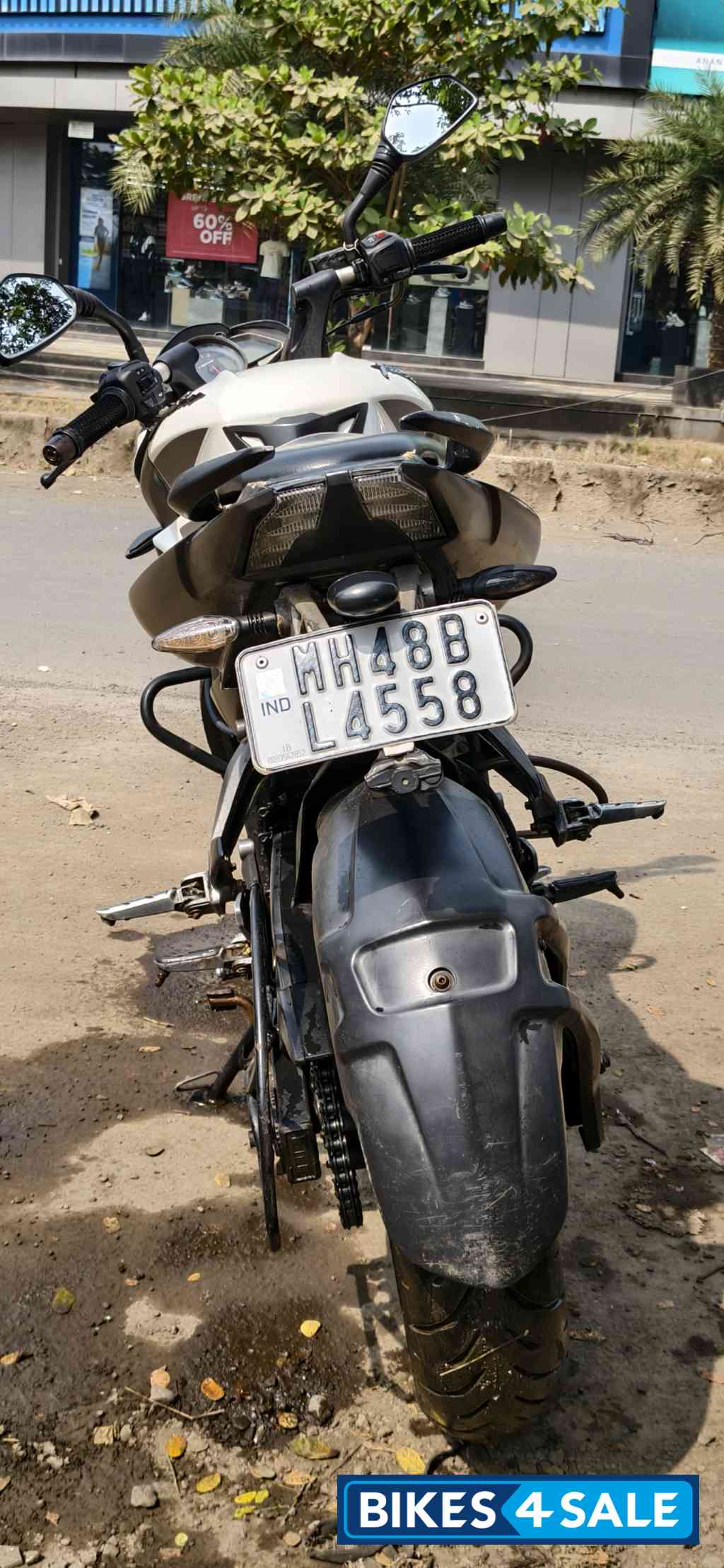 Bajaj Pulsar NS200