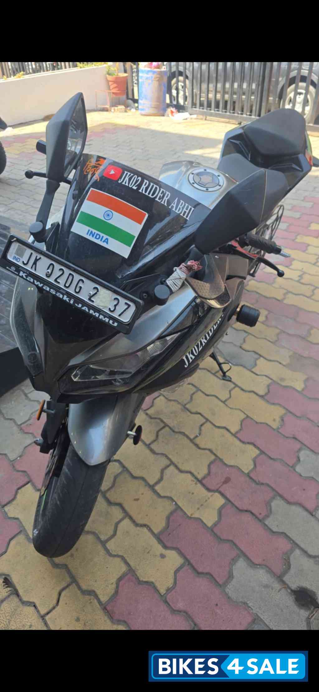 Kawasaki Ninja 300 BS6