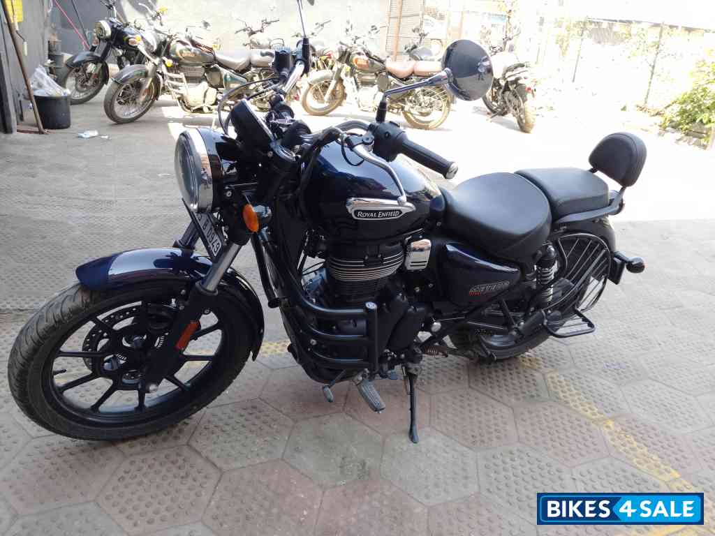 Blue Royal Enfield Meteor 350 Stellar