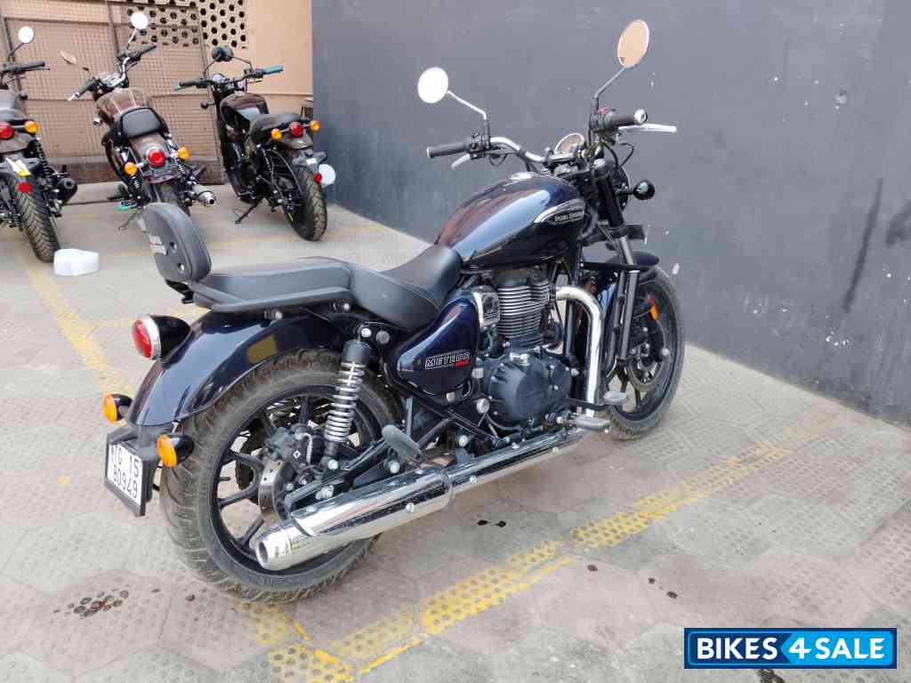 Blue Royal Enfield Meteor 350 Stellar