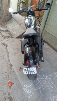 Jawa 42 Bobber Black Mirror