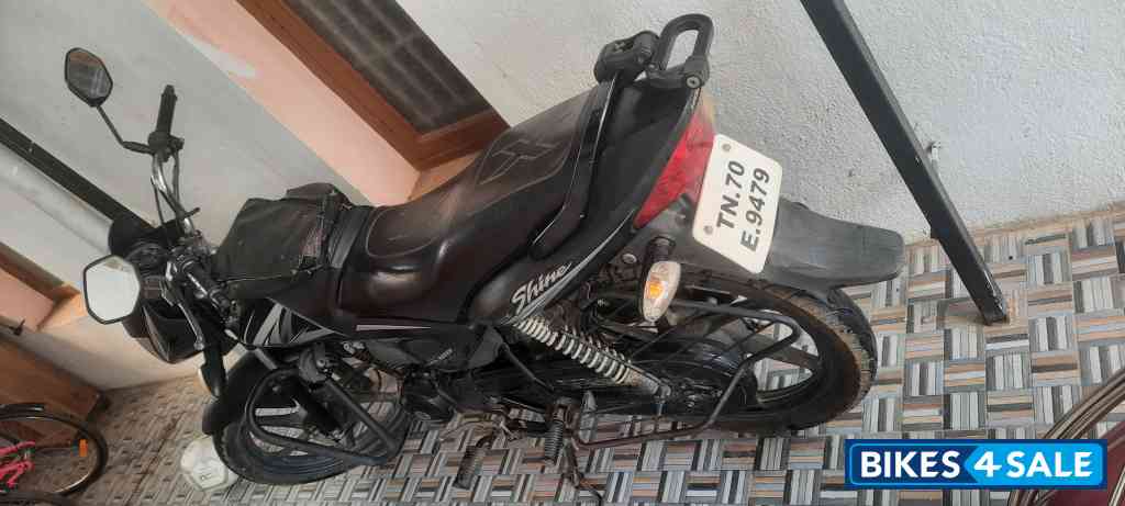 Black With White Honda Shine 125