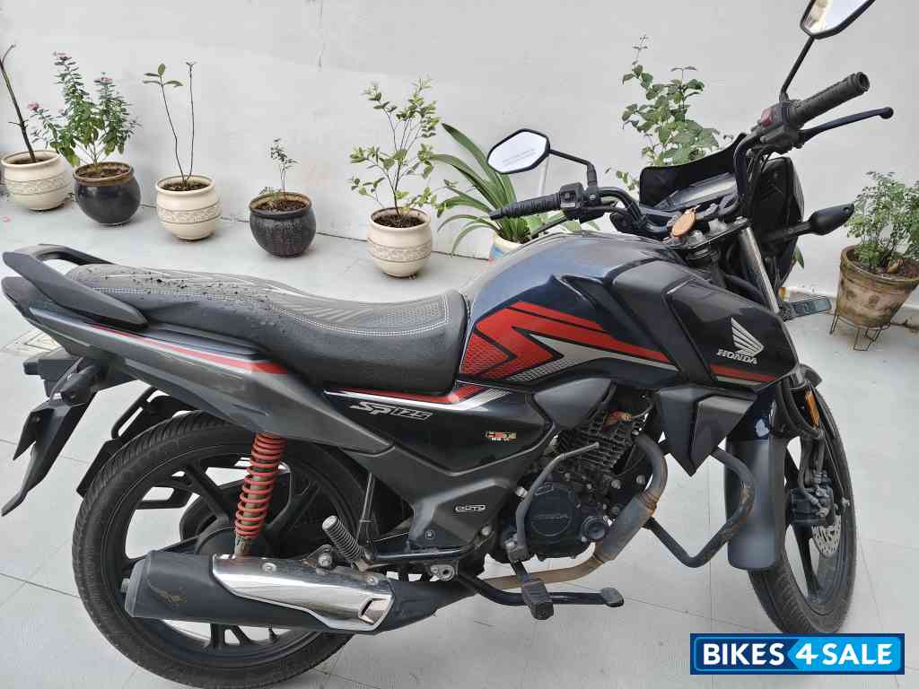 Pearl Siren Blue Honda SP 125 BSVI