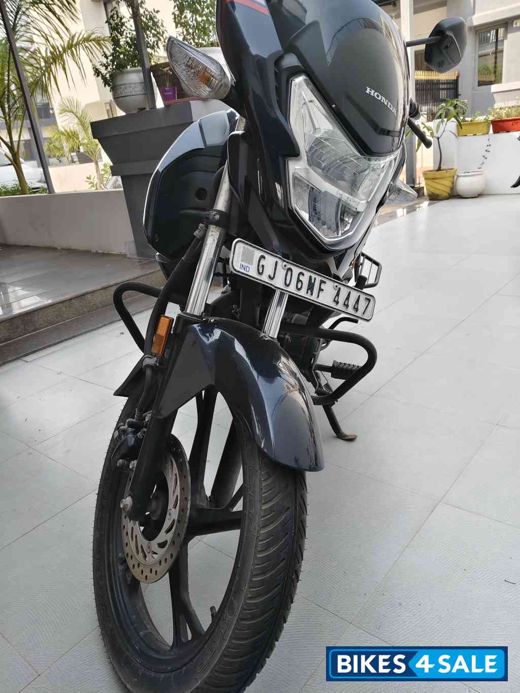 Pearl Siren Blue Honda SP 125 BSVI