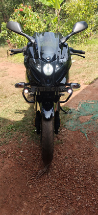 Red Bajaj Pulsar 220F BS6