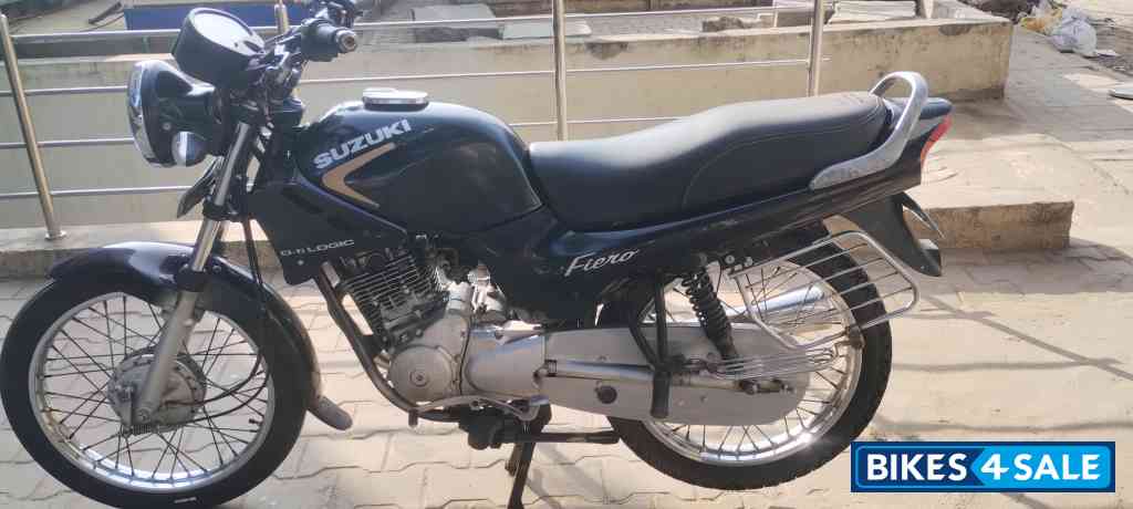 Suzuki Fiero