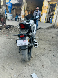 Grey Metallic Yamaha R15M