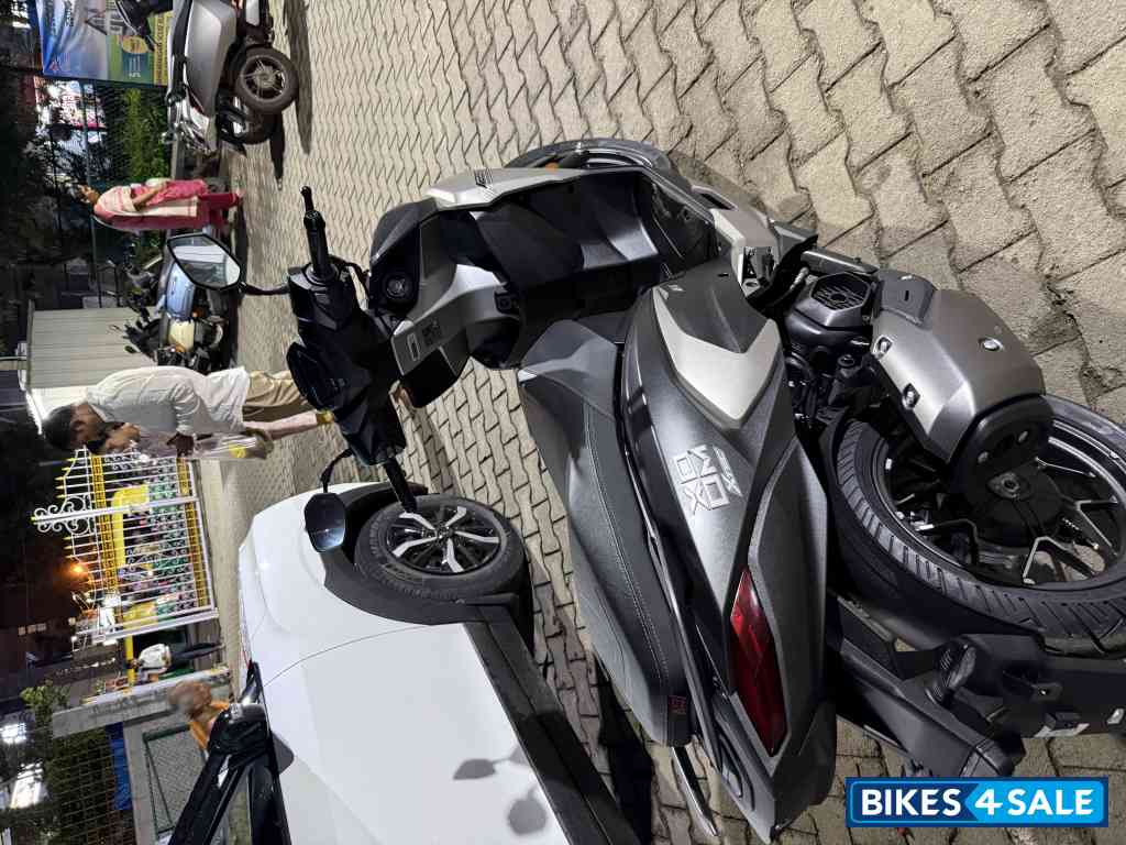 Grey Hero Xoom 125 ZX