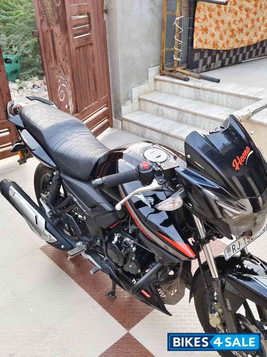 TVS Apache RTR 160