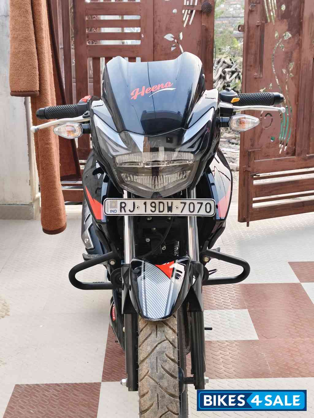 TVS Apache RTR 160