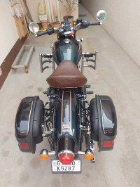 Halcyon Green Royal Enfield Classic 350 Dual Channel BS6