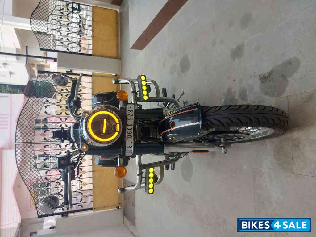 Halcyon Green Royal Enfield Classic 350 Dual Channel BS6