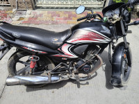Black And Red Honda Dream Yuga