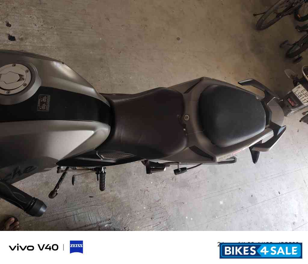 TVS Apache RTR 200 4V