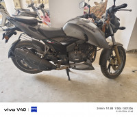 TVS Apache RTR 200 4V