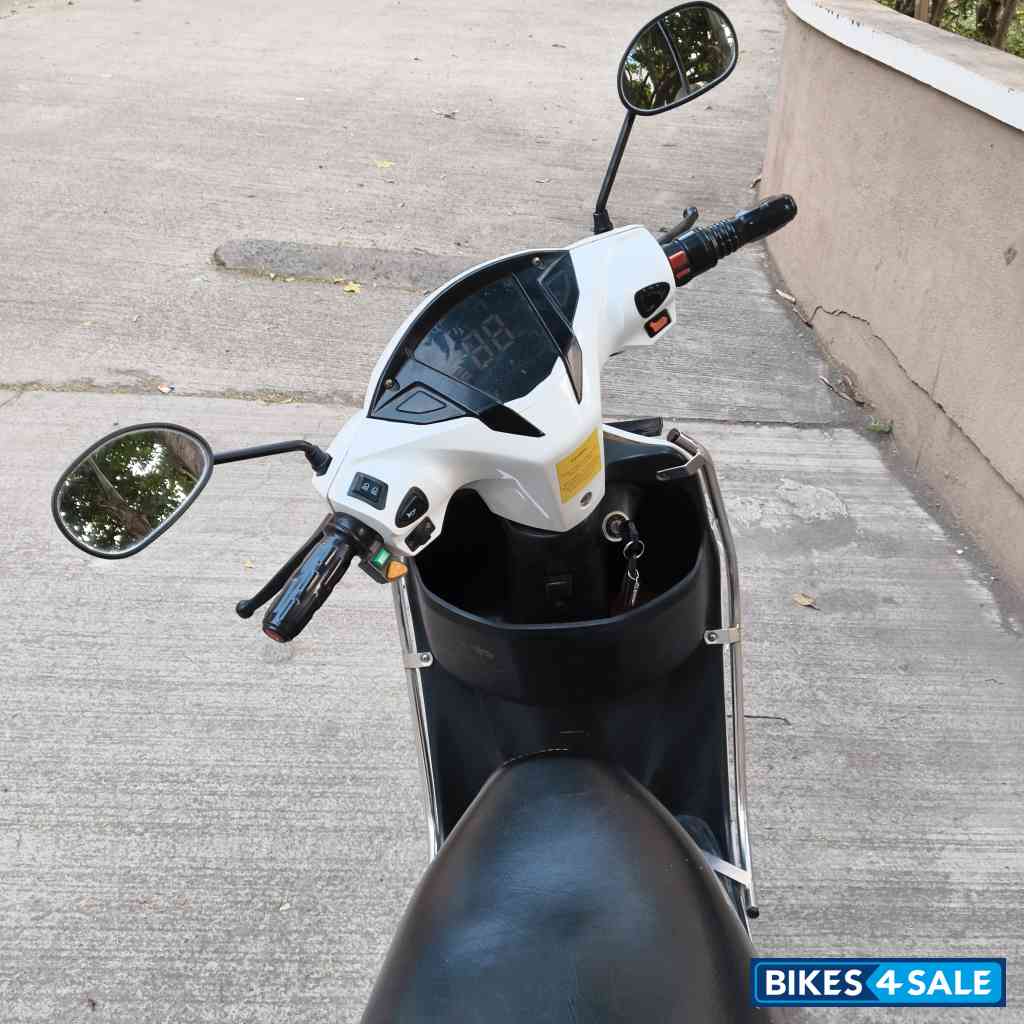 White Hero Electric Optima CX Dual Battery