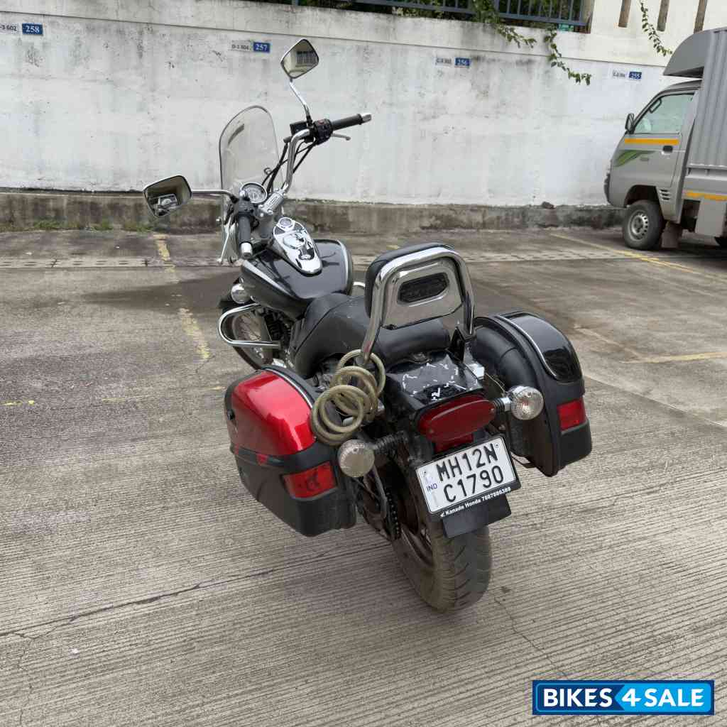 Bajaj Avenger Cruise 220