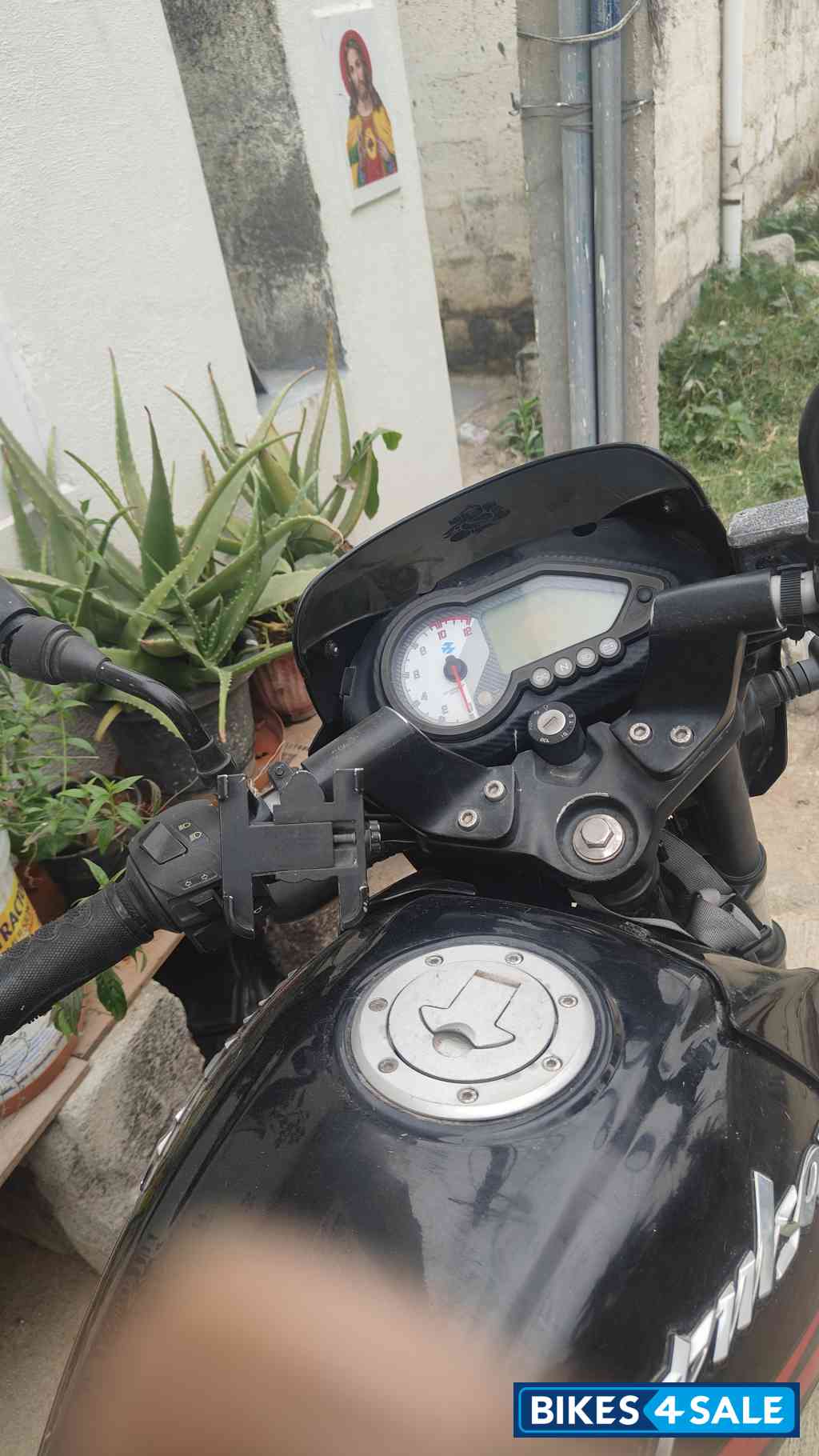 Black Bajaj Pulsar 150