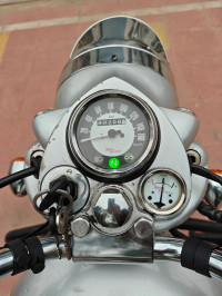 Silver Royal Enfield Classic 350