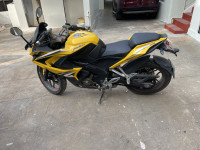 Bajaj Pulsar RS 200 ABS
