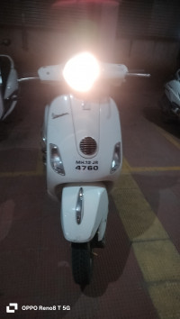 Vespa LX 125 2012 Model