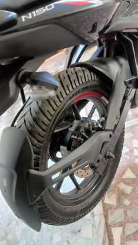 Black Bajaj Pulsar N150