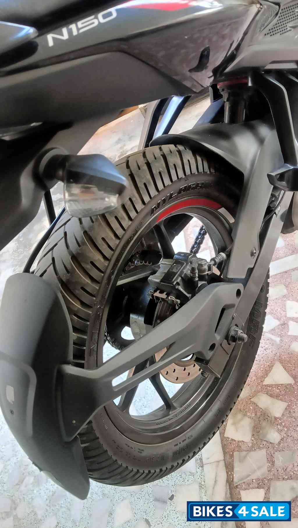 Black Bajaj Pulsar N150