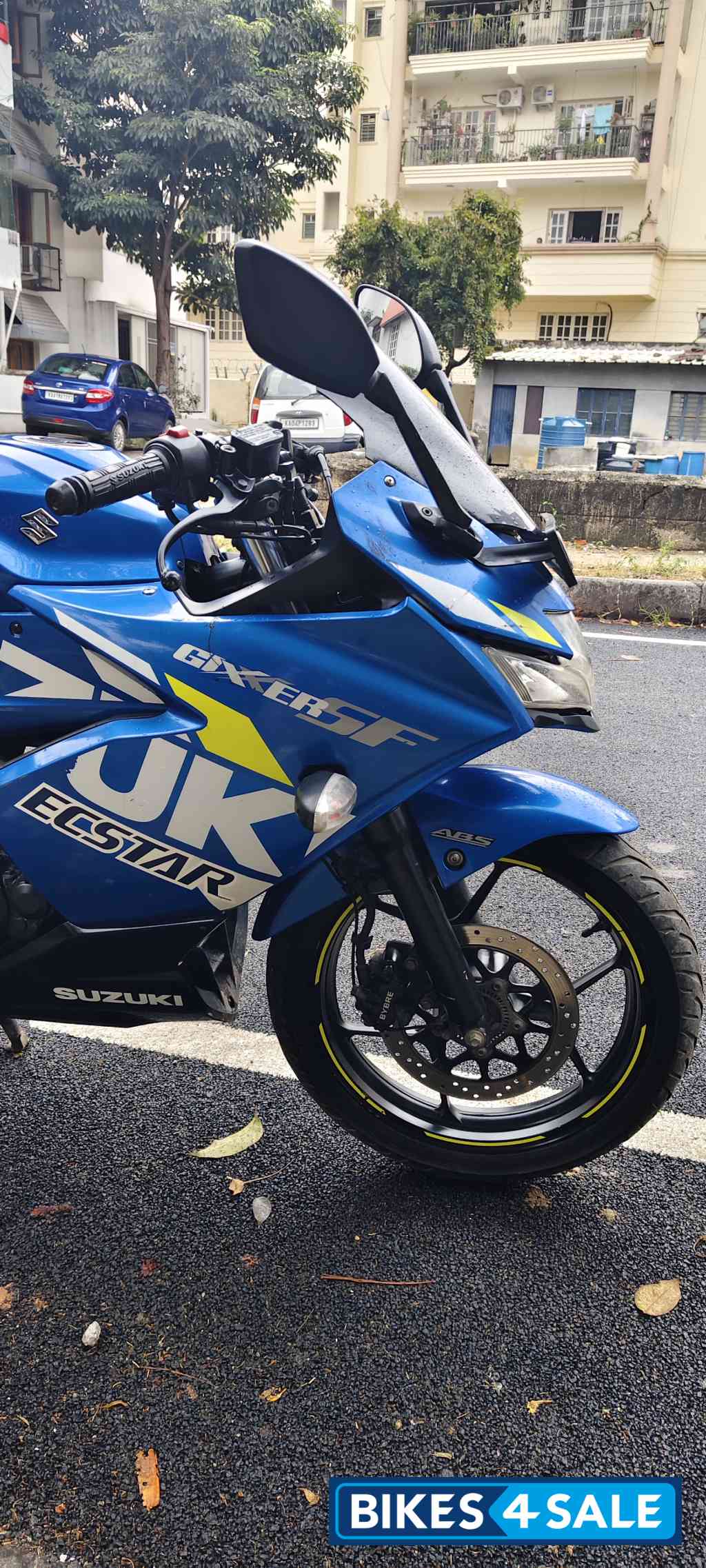 Suzuki Gixxer SF