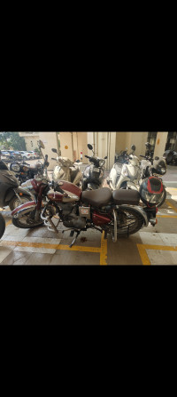 Royal Maroon Royal Enfield Classic Chrome