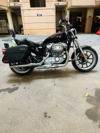 Black Harley Davidson Superlow